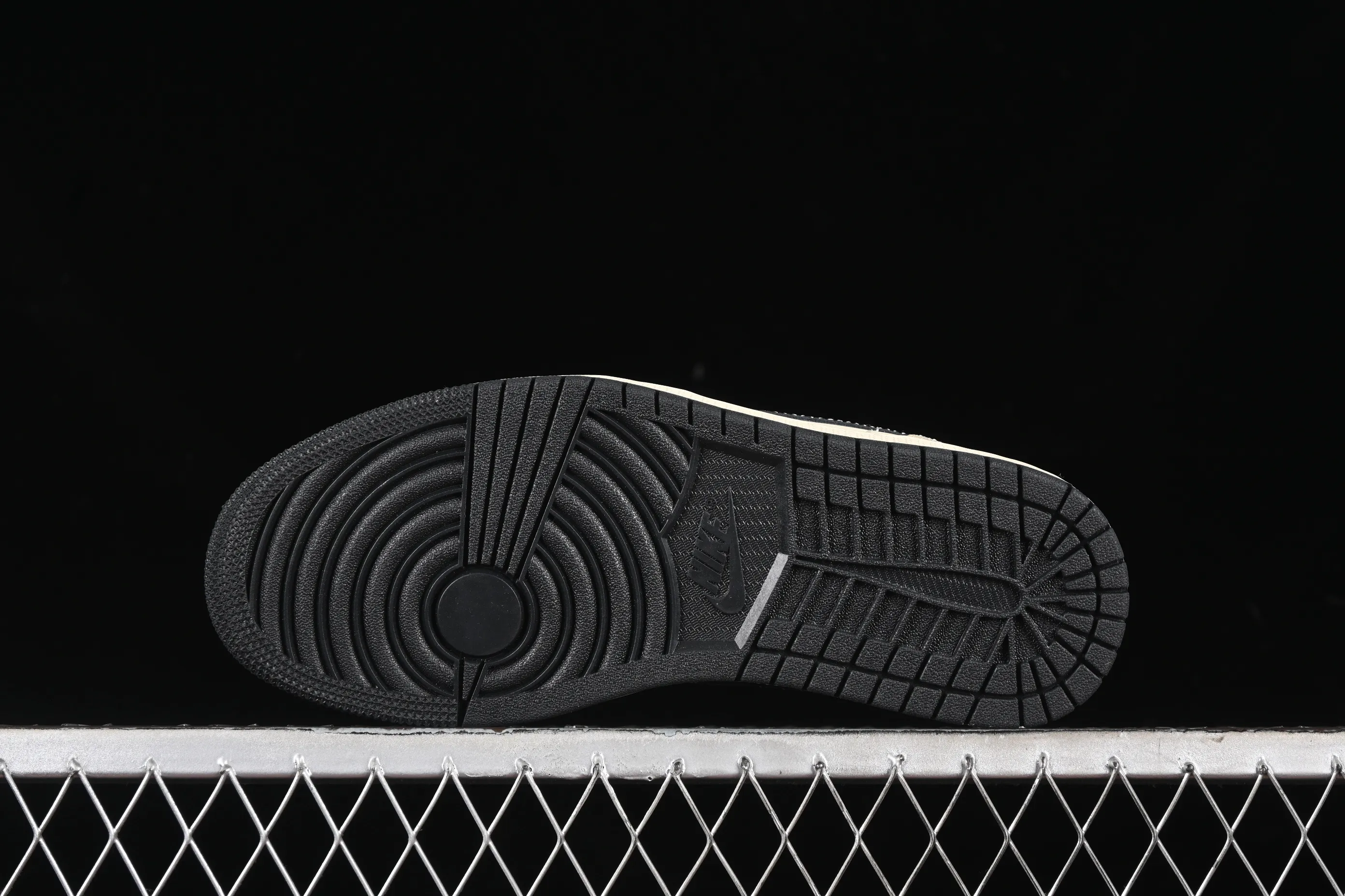 All categories Air Jordan Jordan series basketball shoes Air Jordan 1 Low Air Jordan 1 Low "Coconut Milk Black" AJ1 Joe 1 island style low-top cultural basketball shoes HQ3437-101